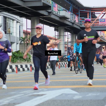 Runner Photo 5039797