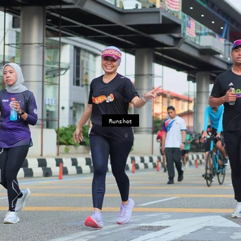 Runner Photo 5039803