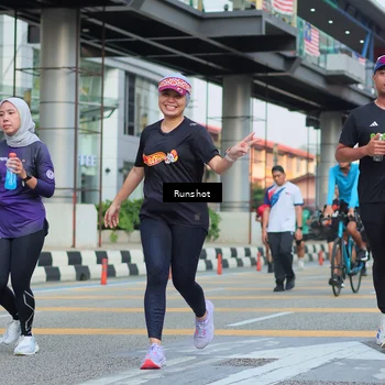 Runner Photo 5039804
