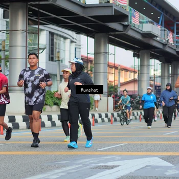 Runner Photo 5039853