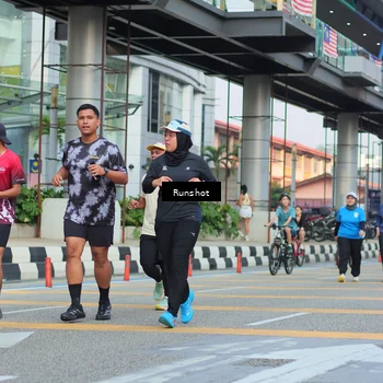 Runner Photo 5039856