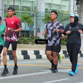Runner Photo 5039873
