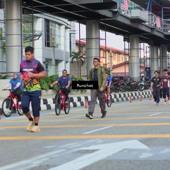 Runner Photo 5039916