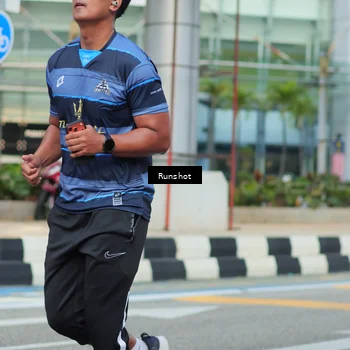 Runner Photo 5039950