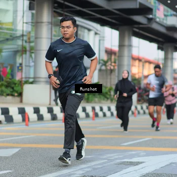 Runner Photo 5039955