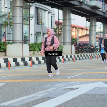 Runner Photo 5039976
