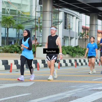 Runner Photo 5039984