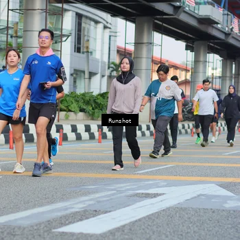 Runner Photo 5040011