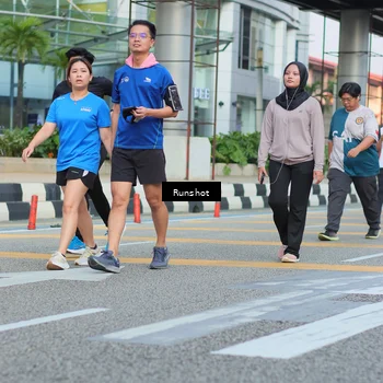 Runner Photo 5040035