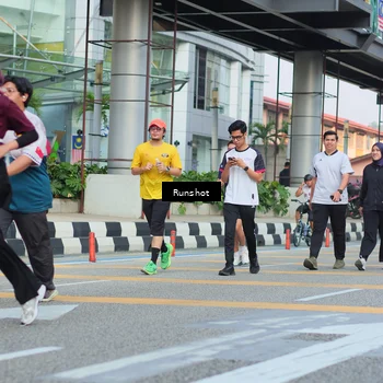 Runner Photo 5040051