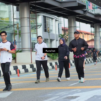 Runner Photo 5040065