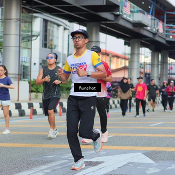 Runner Photo 5040113