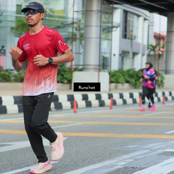 Runner Photo 5040124
