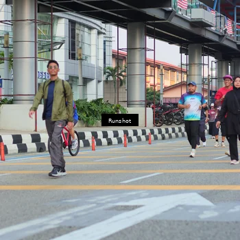 Runner Photo 5040171