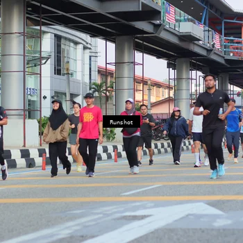 Runner Photo 5040175