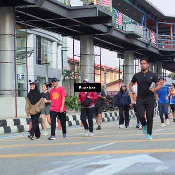 Runner Photo 5040178
