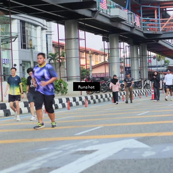 Runner Photo 5040282