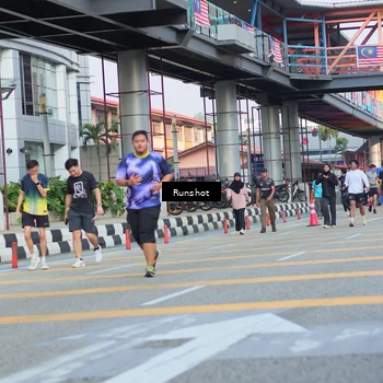 Runner Photo 5040300