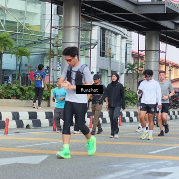 Runner Photo 5040348