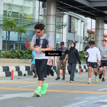 Runner Photo 5040353
