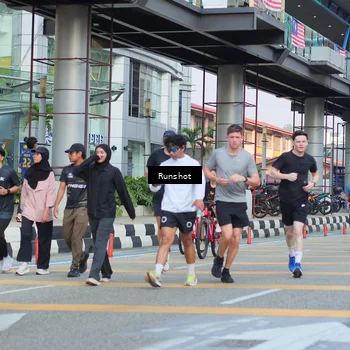 Runner Photo 5040361