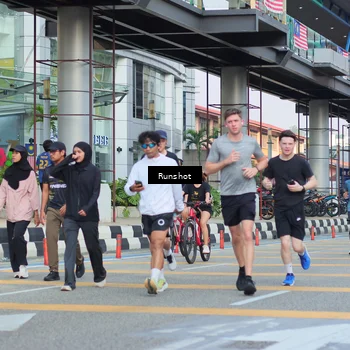 Runner Photo 5040365