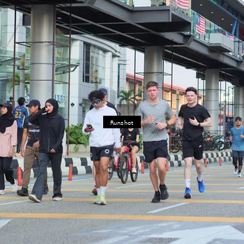 Runner Photo 5040367