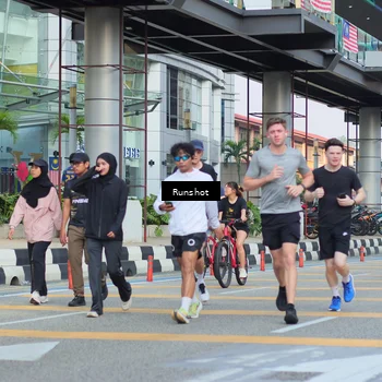 Runner Photo 5040369
