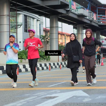 Runner Photo 5040403