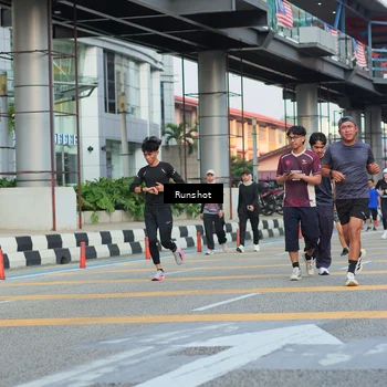 Runner Photo 5040478