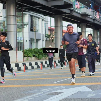 Runner Photo 5040492