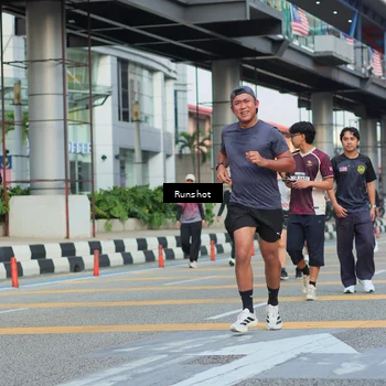 Runner Photo 5040496