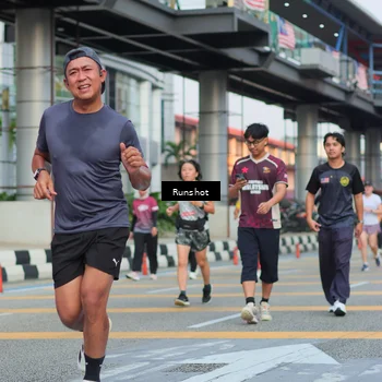 Runner Photo 5040509