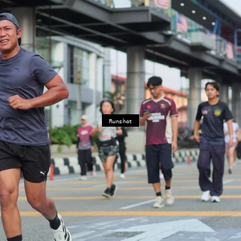 Runner Photo 5040510