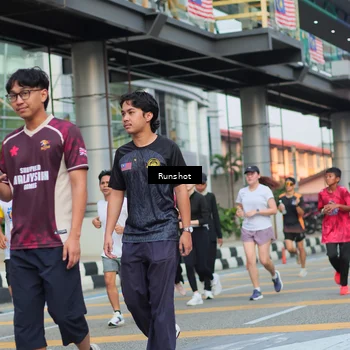 Runner Photo 5040553