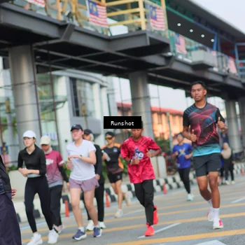Runner Photo 5040566