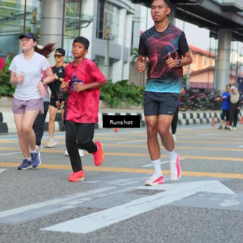 Runner Photo 5040572