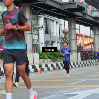 Runner Photo 5040581