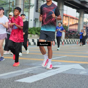 Runner Photo 5040595