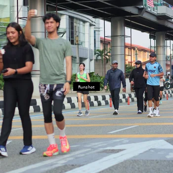 Runner Photo 5040665