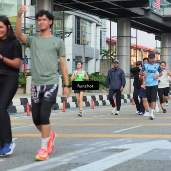 Runner Photo 5040711