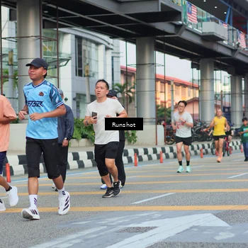 Runner Photo 5041020