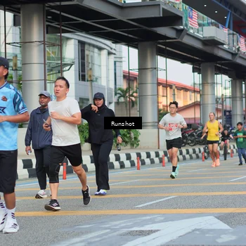 Runner Photo 5041077