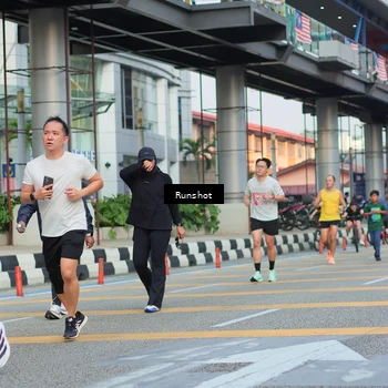 Runner Photo 5041131