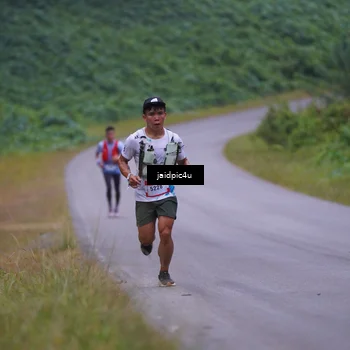 Runner Photo 5052230