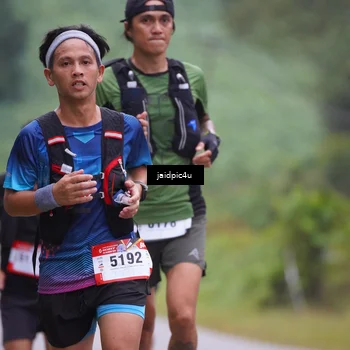 Runner Photo 5052312