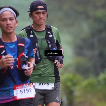 Runner Photo 5052316