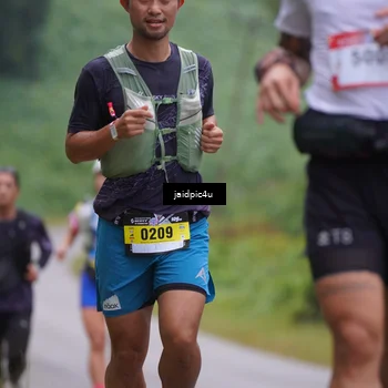 Runner Photo 5052336