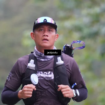 Runner Photo 5052422