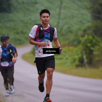 Runner Photo 5052444